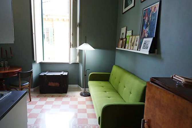Loft bed in Pigneto - green apartment