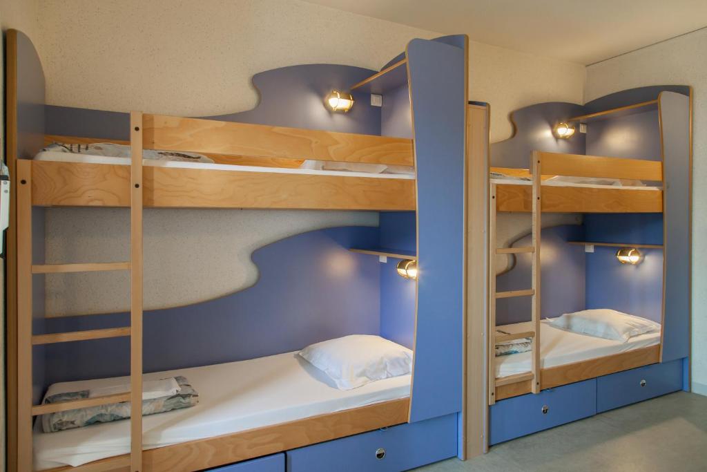 Auberge de jeunesse des Minimes — chambre à La Rochelle