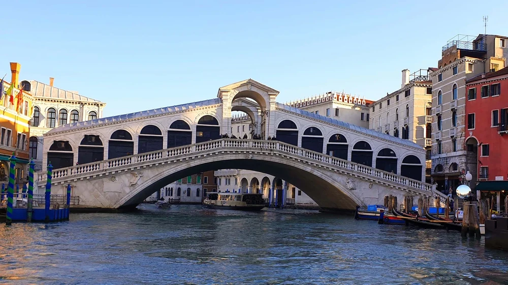 Ponte di Rialto, Venise
