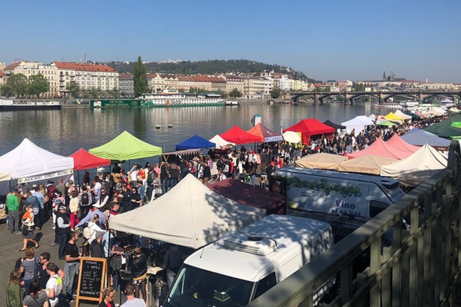 Farmer´s Market Naplavka