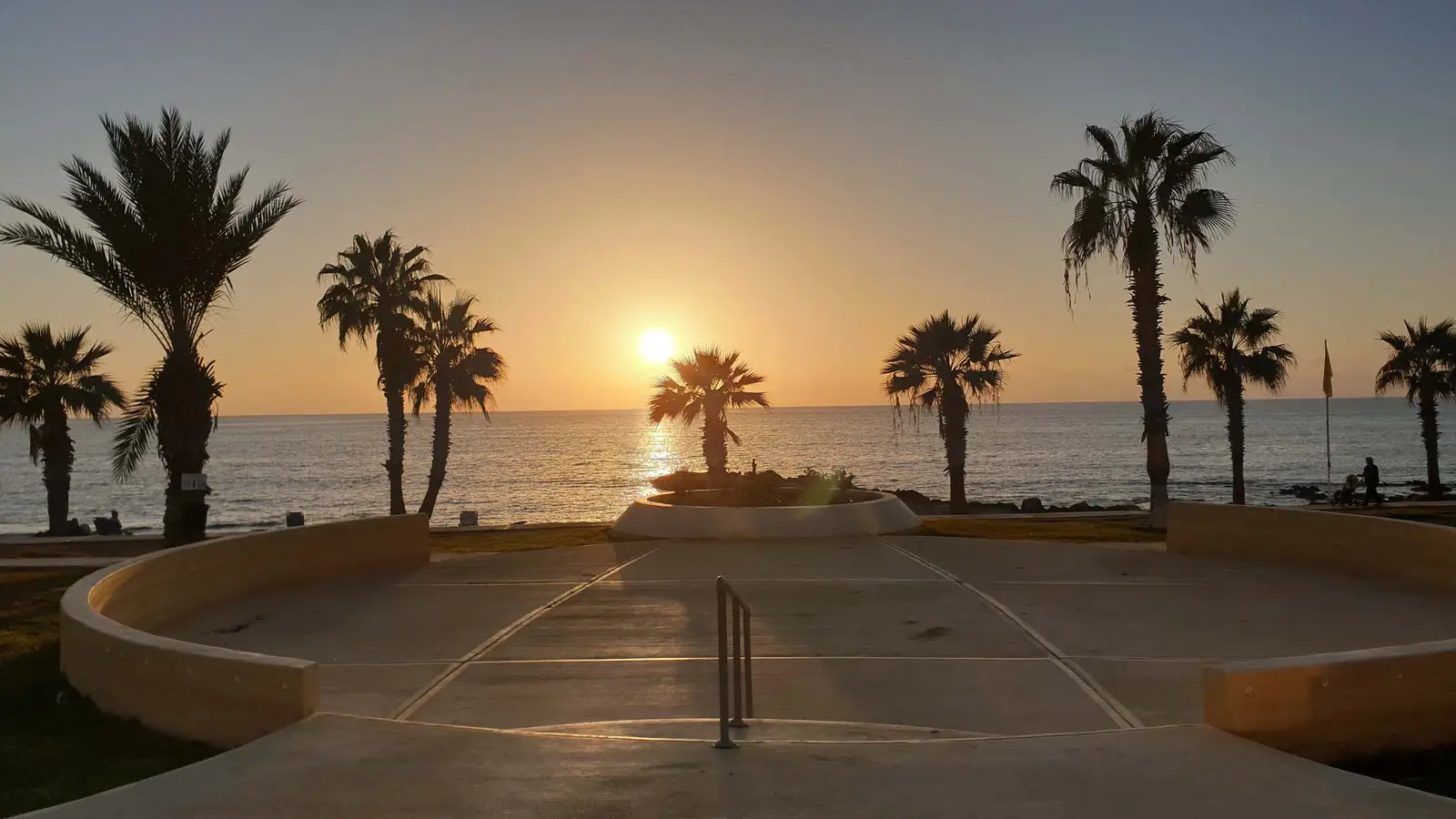 Plaża à Paphos — étape 16 du parcours touristique commenté