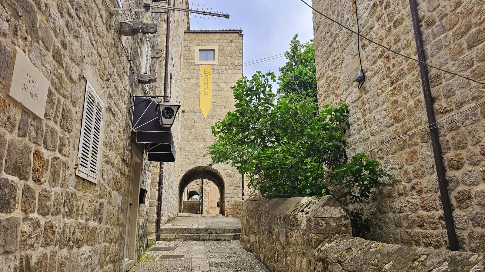 Musée ethnographique — ancien grenier — Dubrovnik