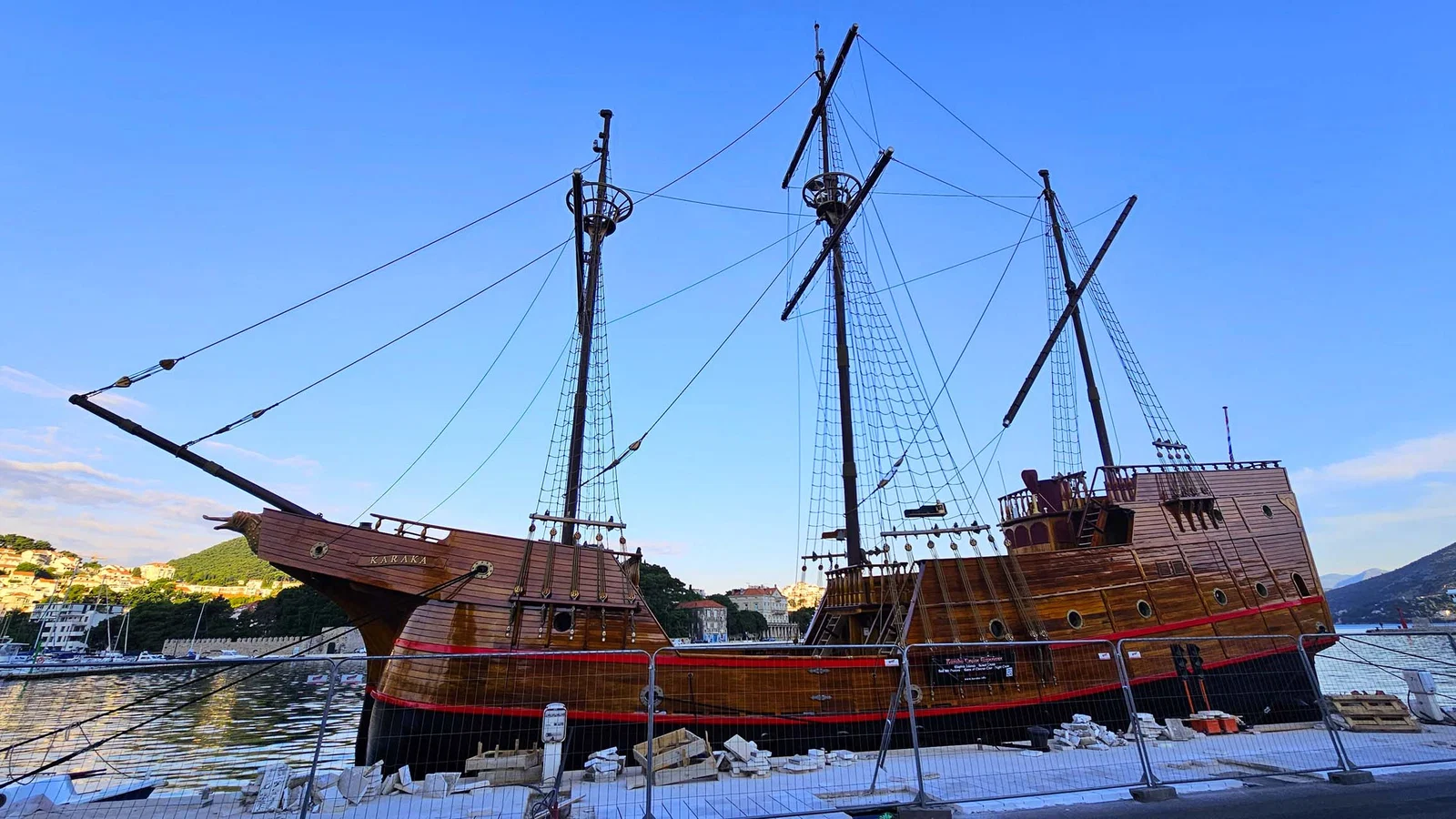 Bateau de type karaka — Dubrovnik