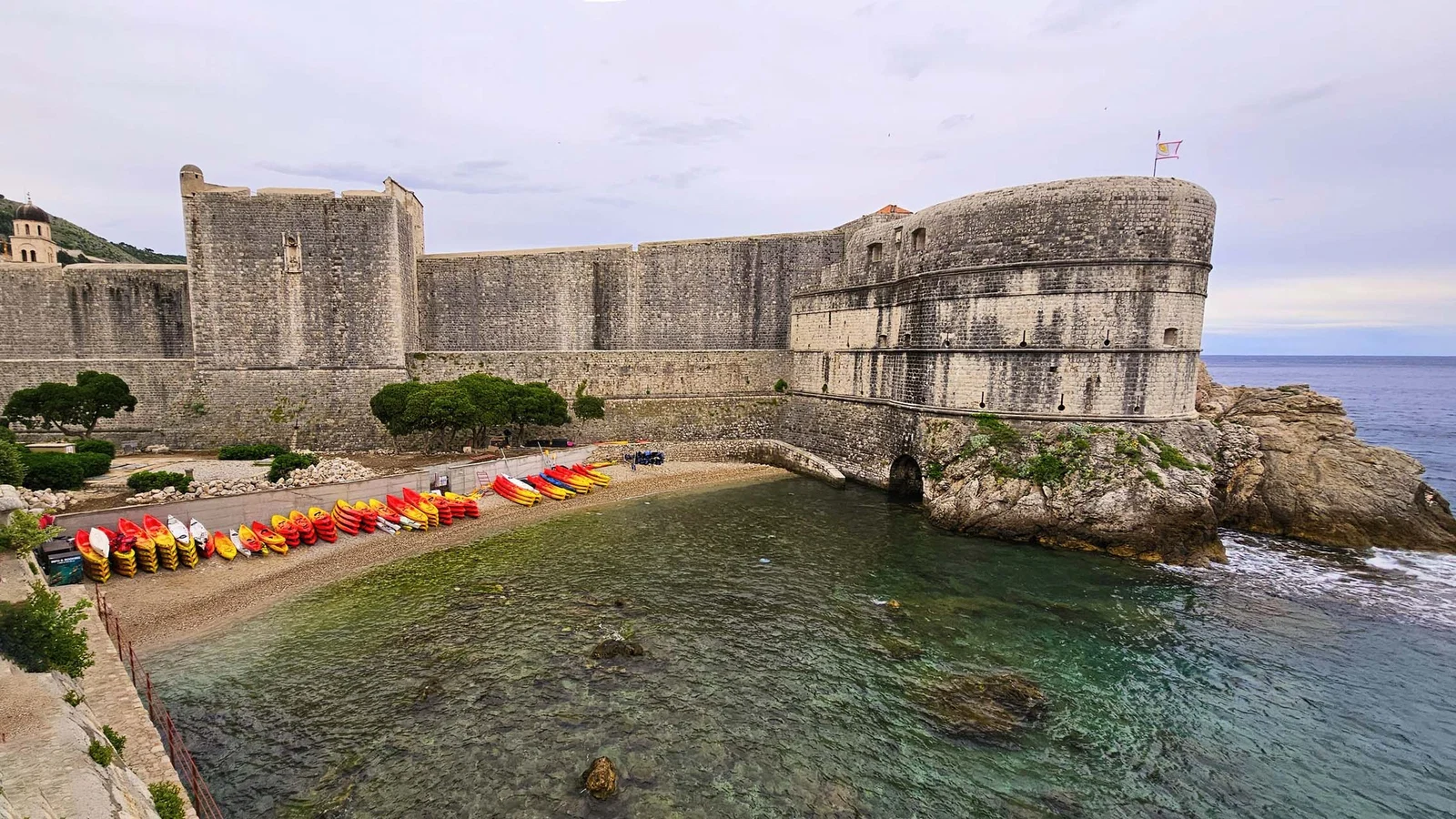 Bokar — vue rapprochée des murailles — Dubrovnik