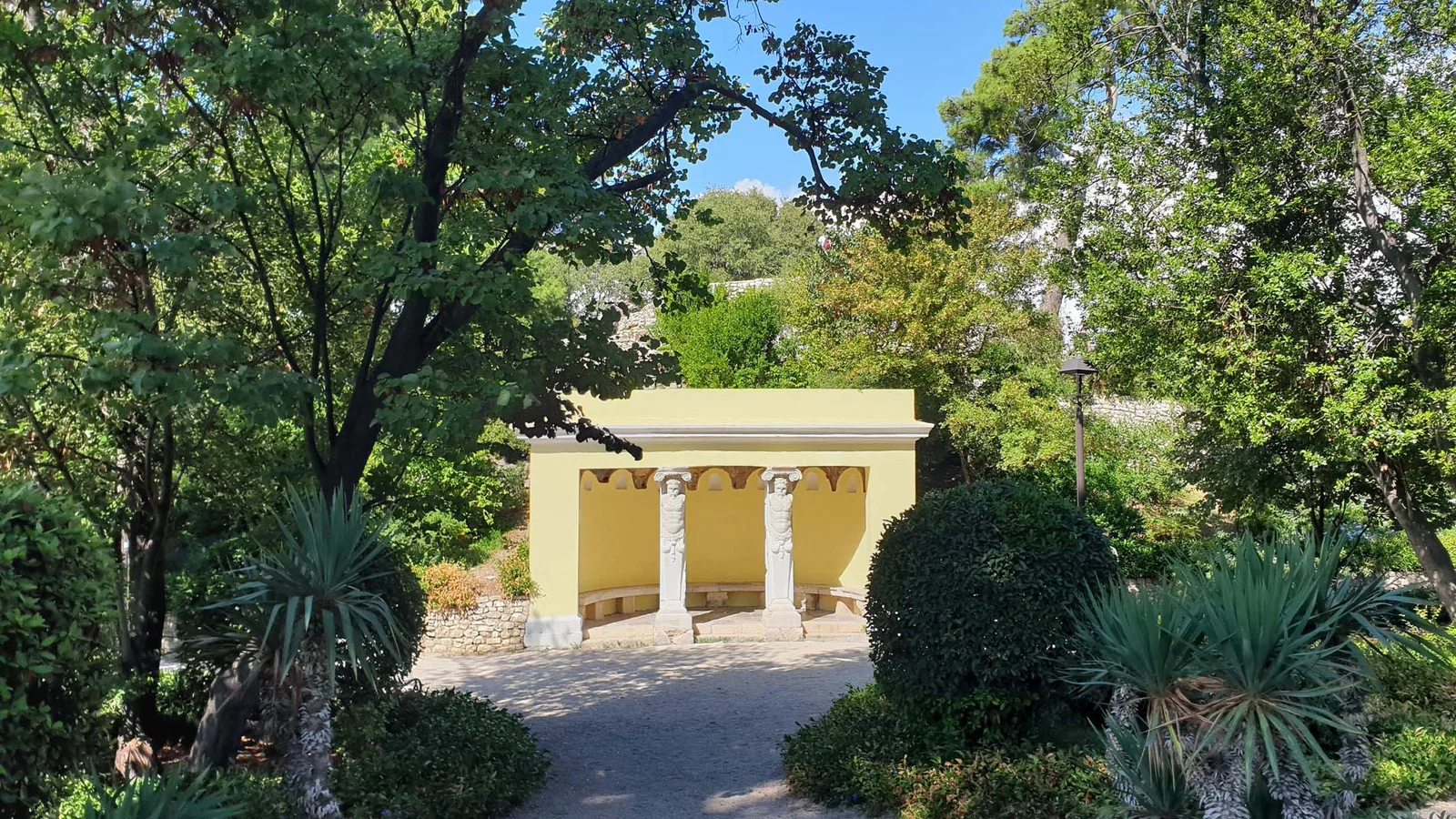 Perivoj kraljice Jelene Madijevke — Zadar