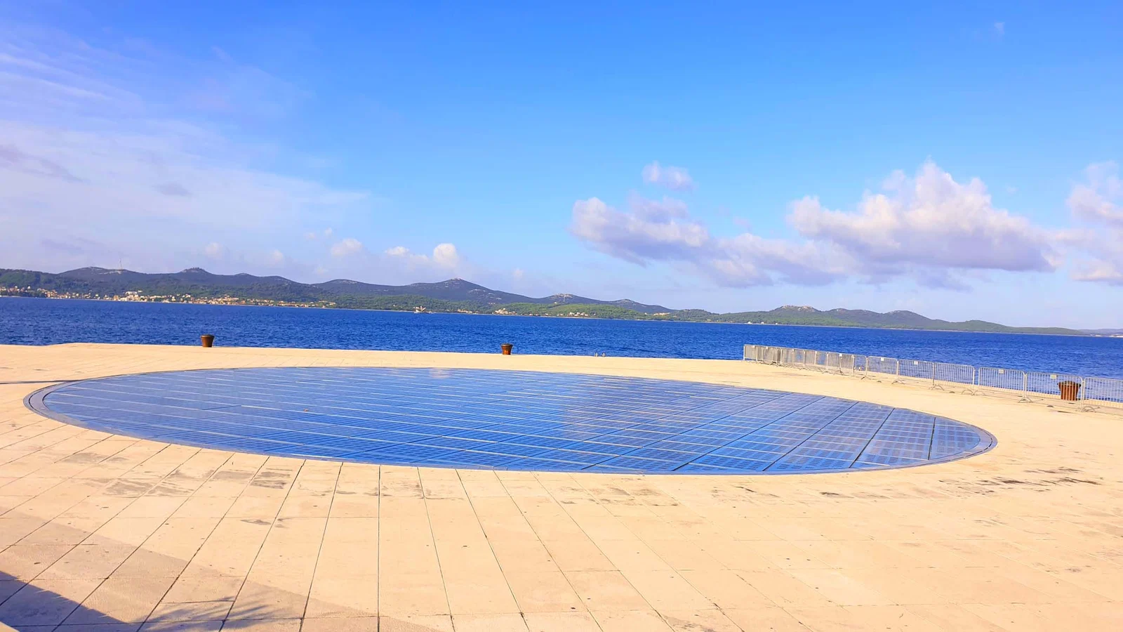 Pozdrav suncu — Zadar
