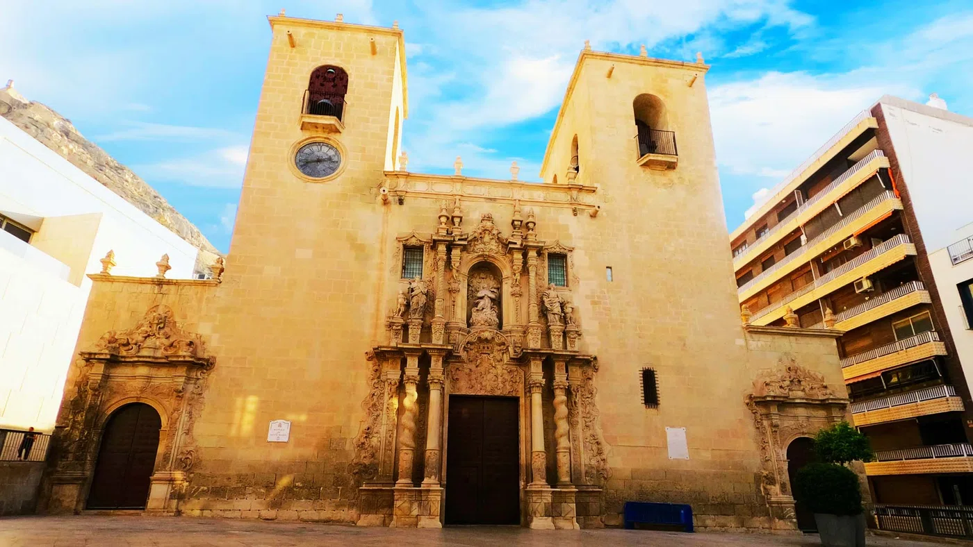 Basilique Santa María — Alicante