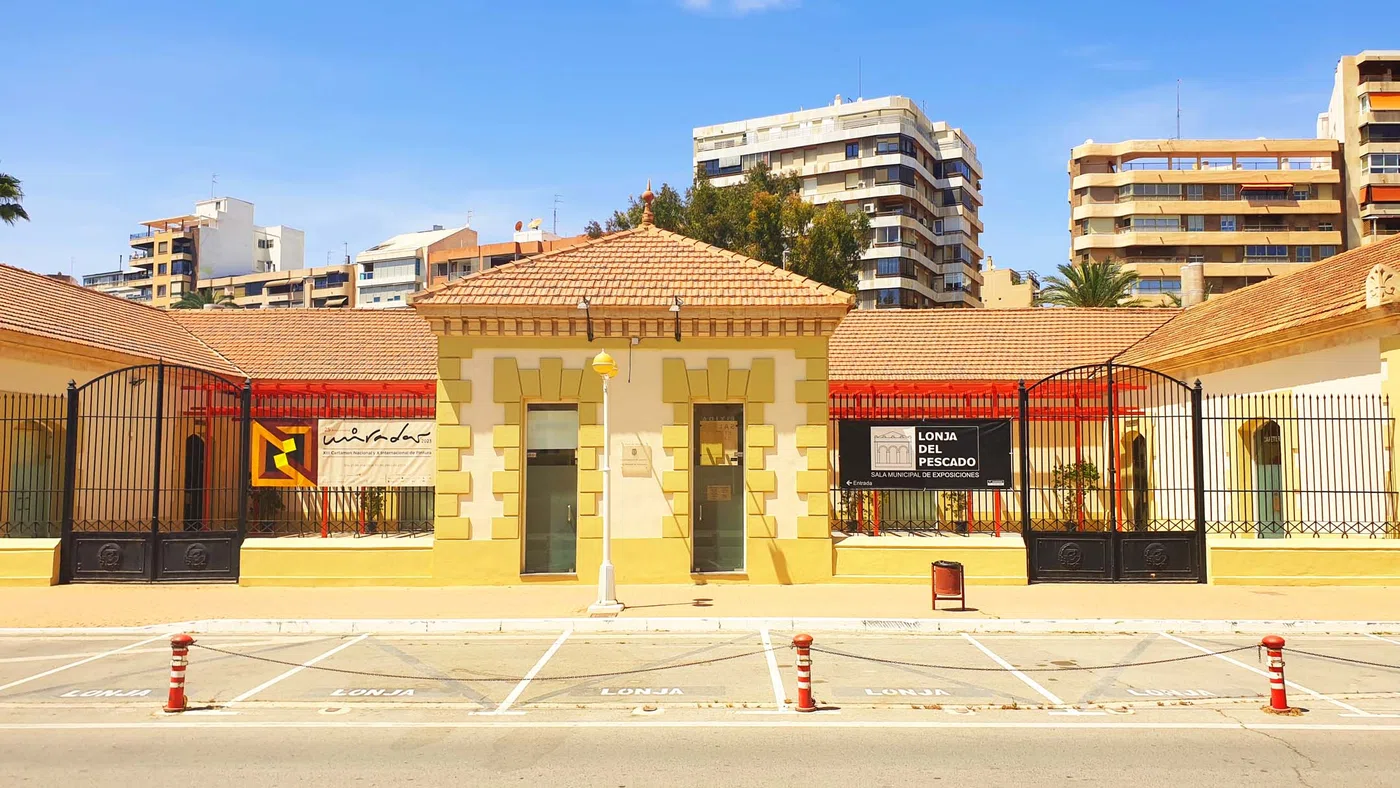 La Lonja — espace d’exposition — Alicante