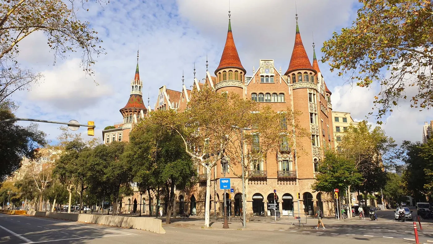 Casa de les Punxes à Barcelone, Espagne