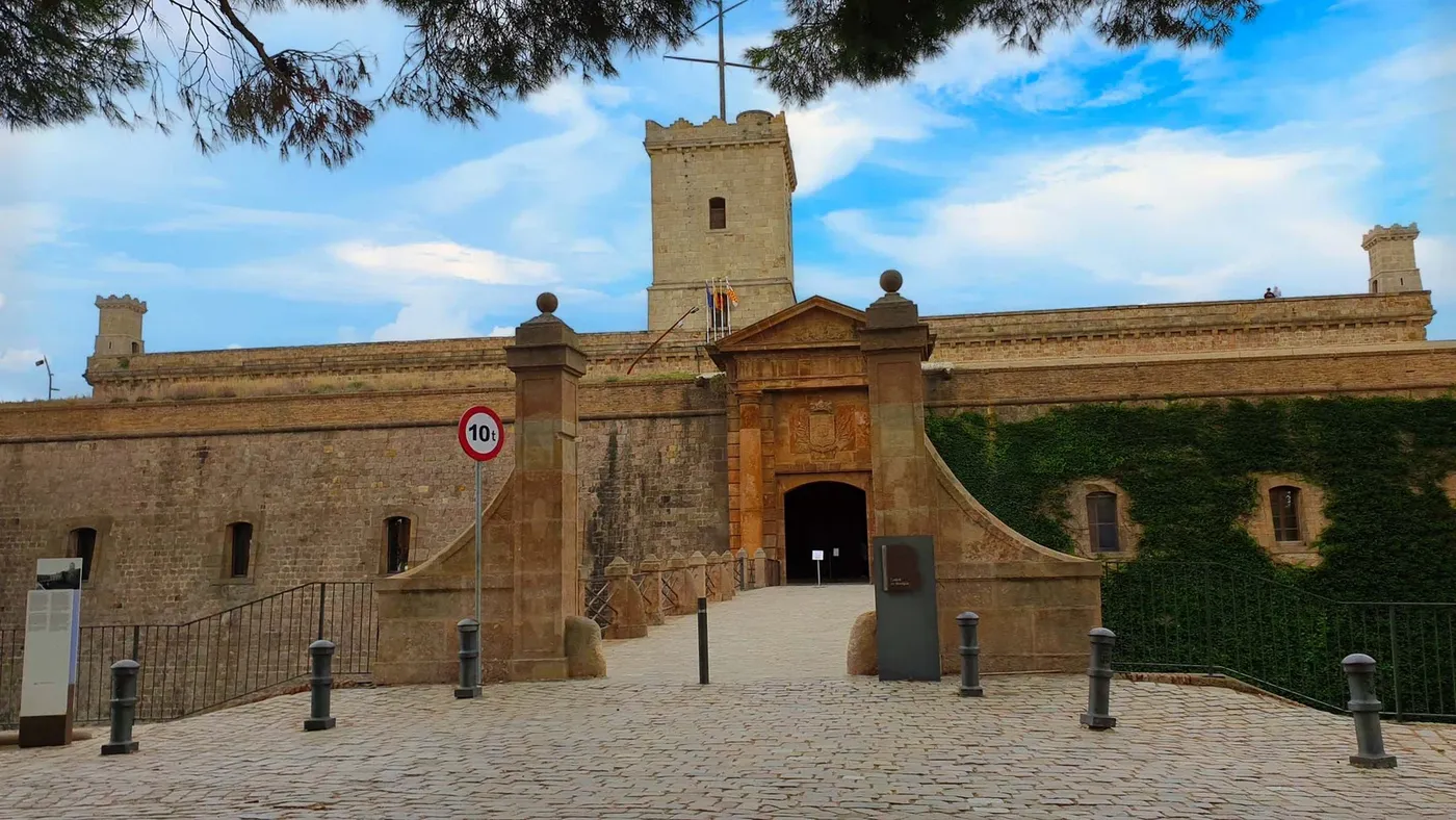 Castell de Montjuïc à Barcelone, Espagne