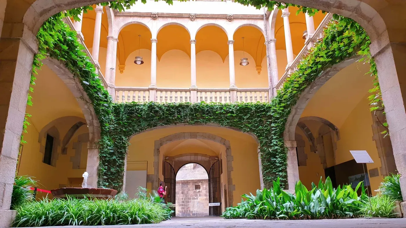Palau Reial Major à Barcelone, Espagne
