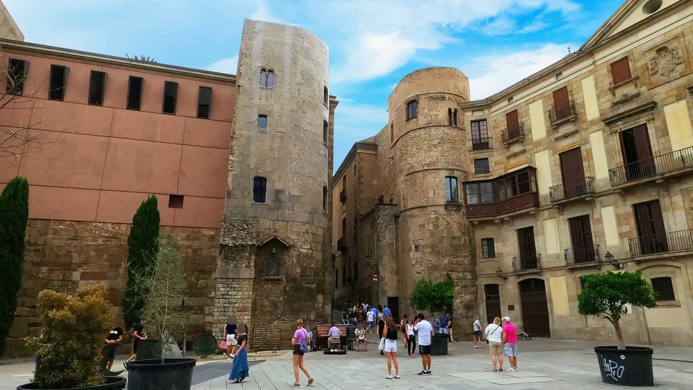 Torres Romanes à Barcelone, Espagne