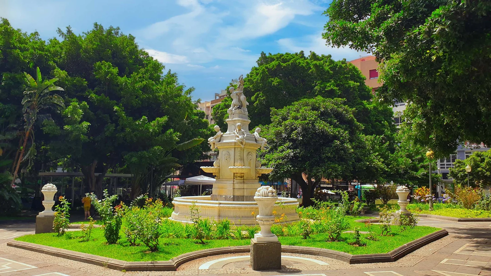 Fuente de la plaza Weyler — Santa Cruz de Tenerife