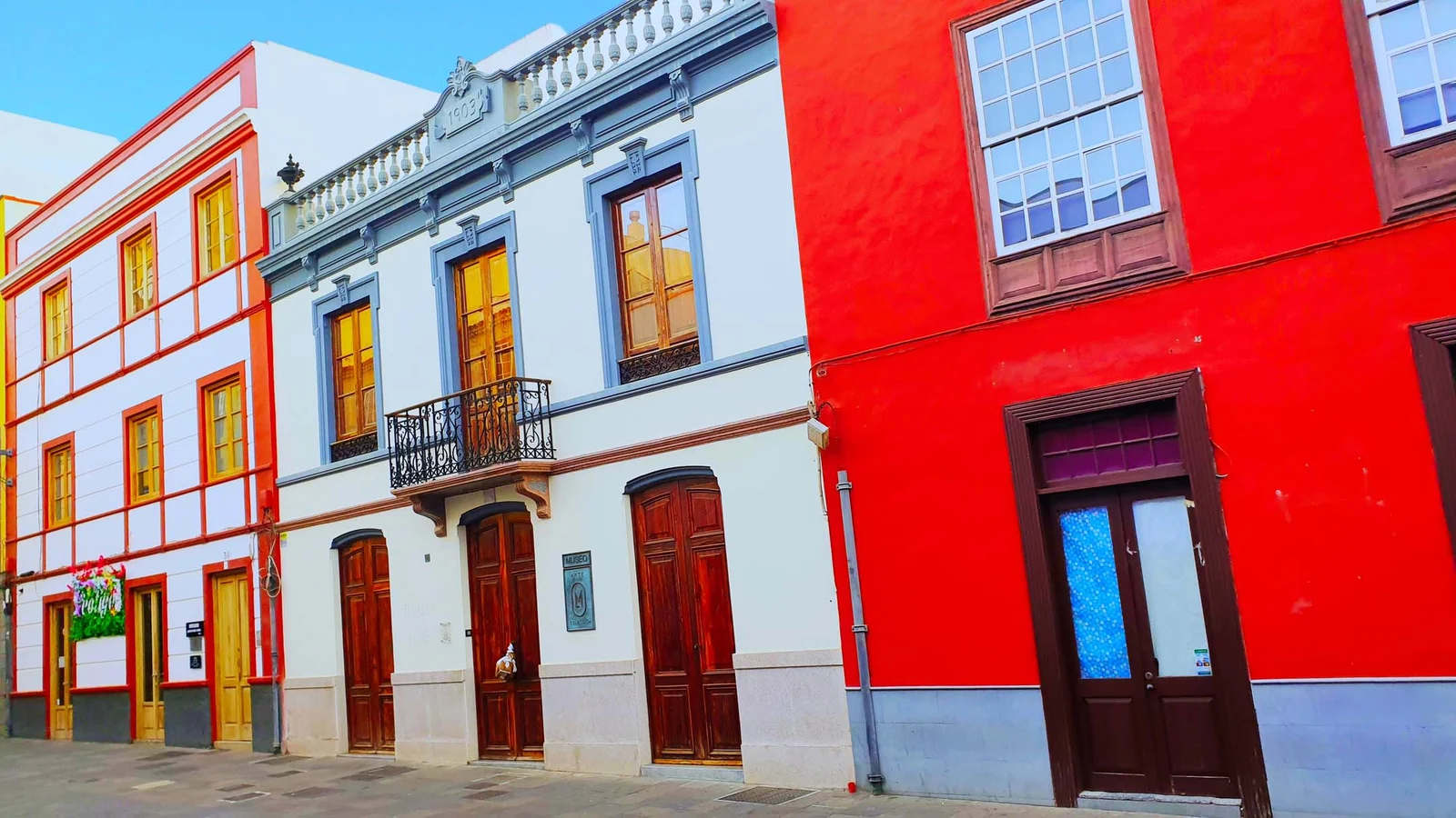 Museo Lm Arte Colección — La Laguna