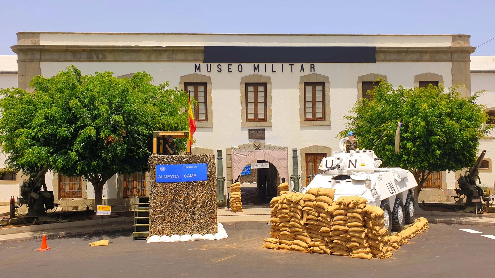 Museo Militar de Almeyda * — Santa Cruz de Tenerife
