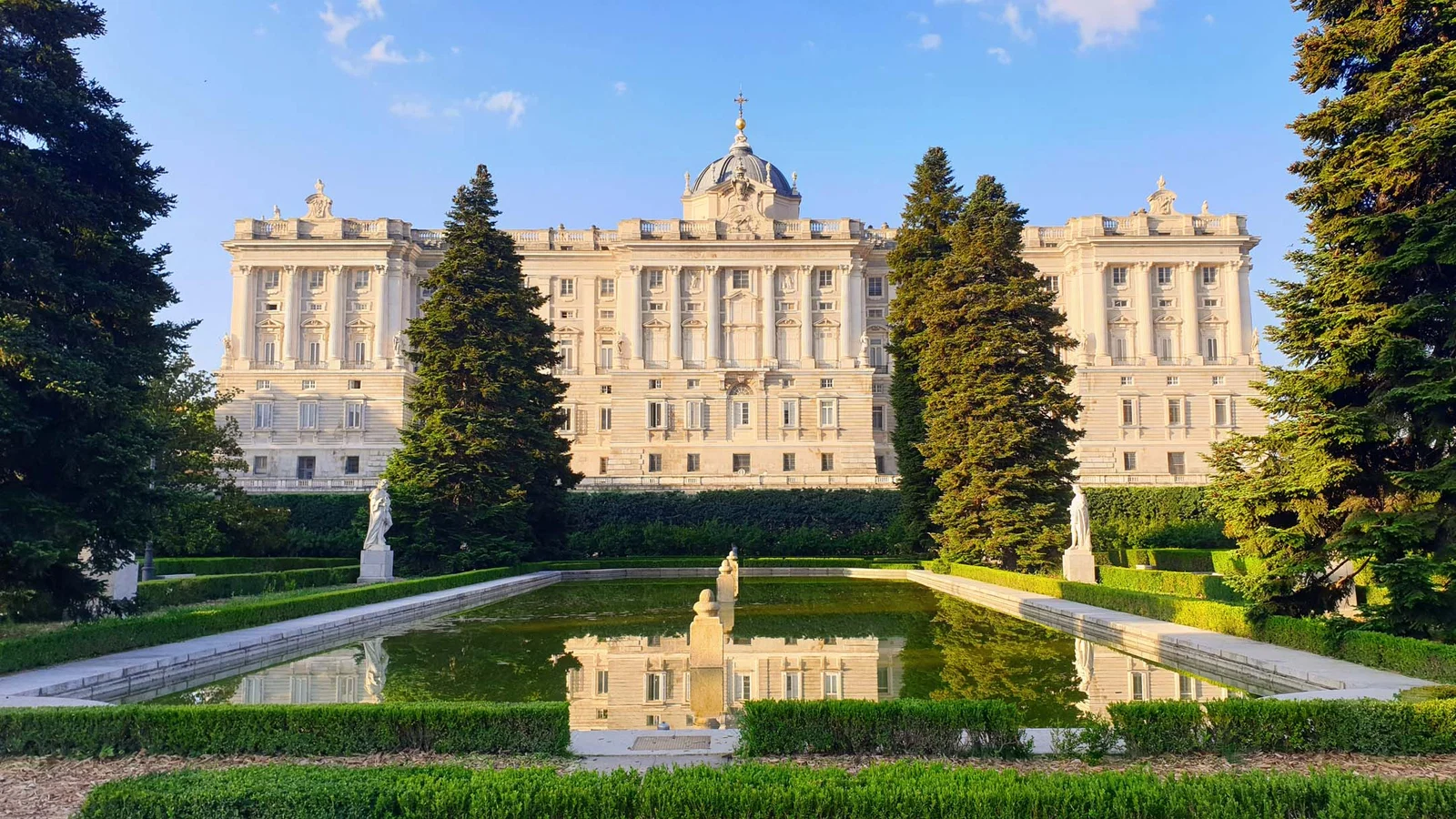 Jardins de Sabatini — Madrid