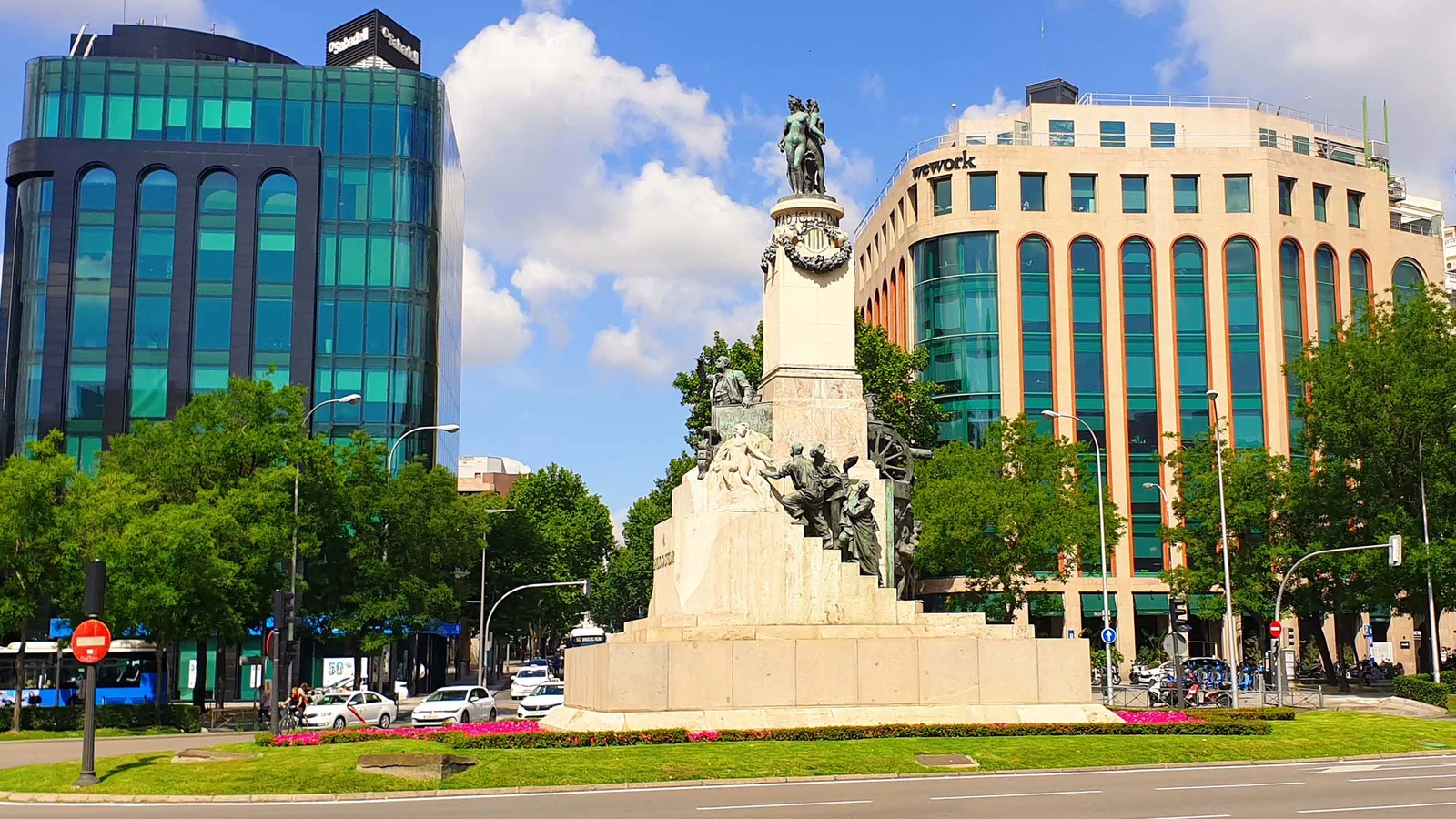 Monument à Emilio Castelar — Madrid