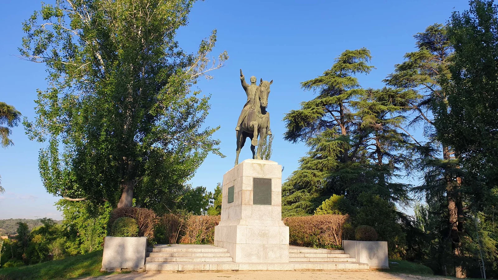 Monument à Simón Bolívar — Madrid