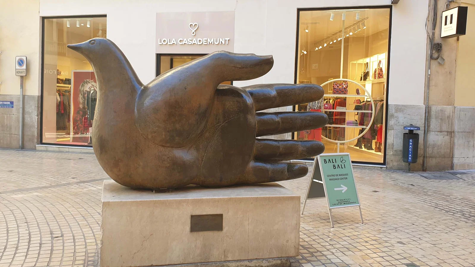 Ave Quiromántica — Malaga