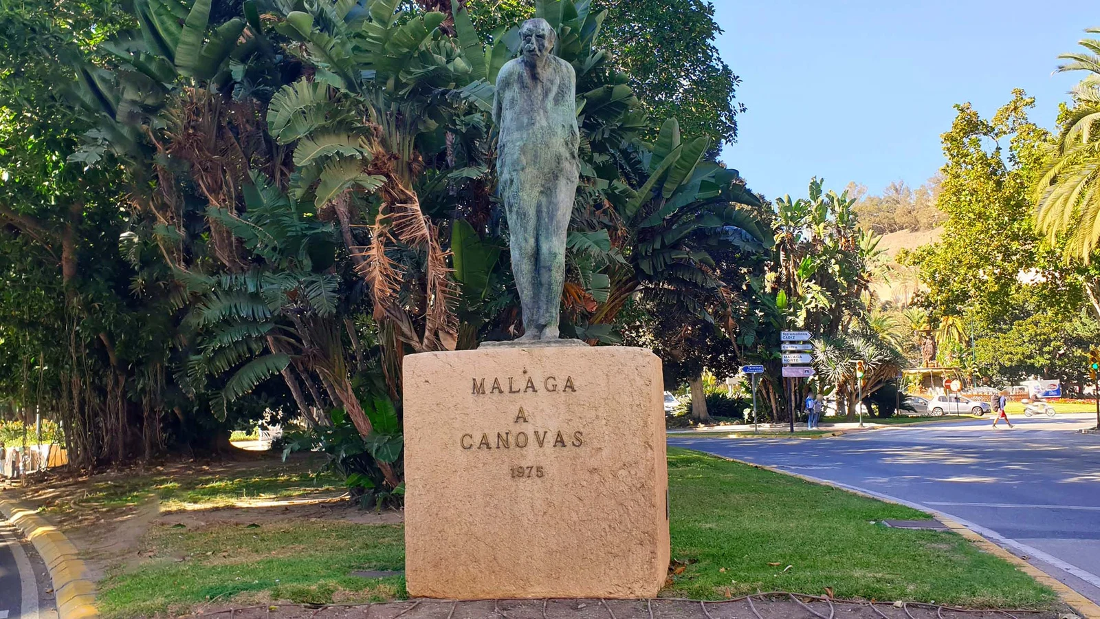 Monument à Cánovas del Castillo — Malaga