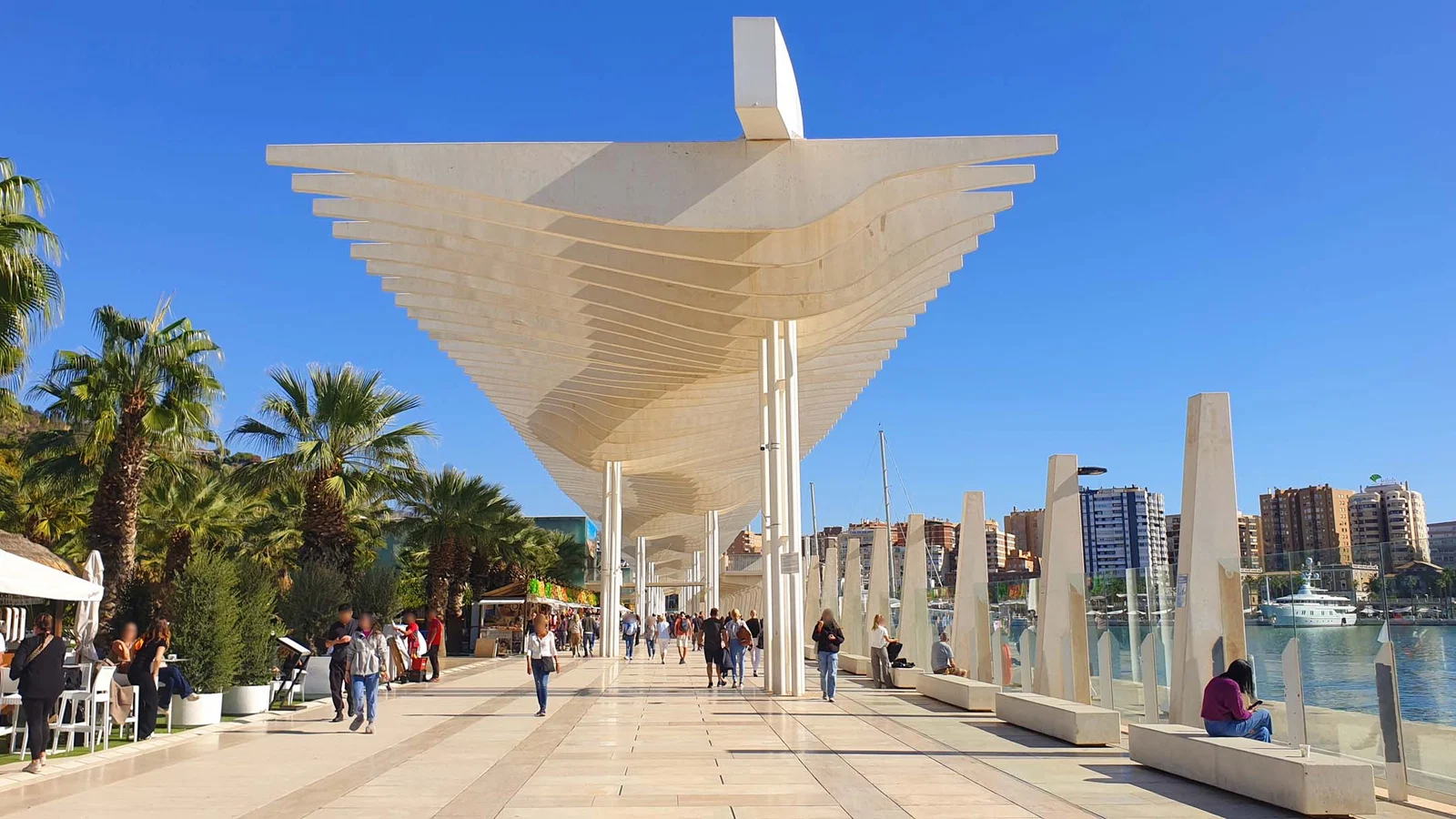 Palmeral de las Sorpresas — Malaga