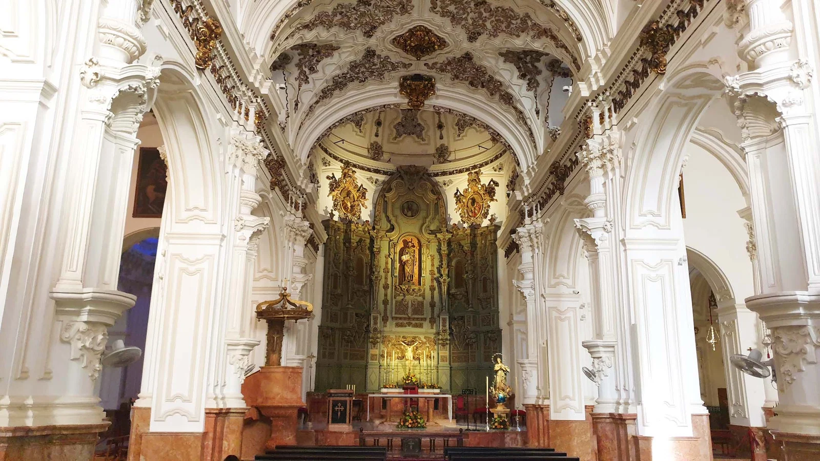 Église Santiago Apóstol — Malaga