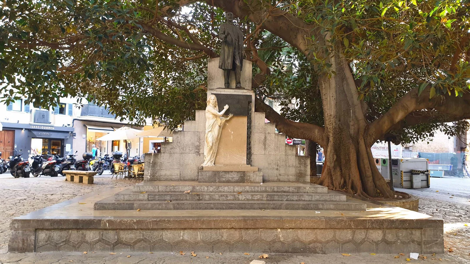 Monument à Antonio Maura — Palma de Majorque
