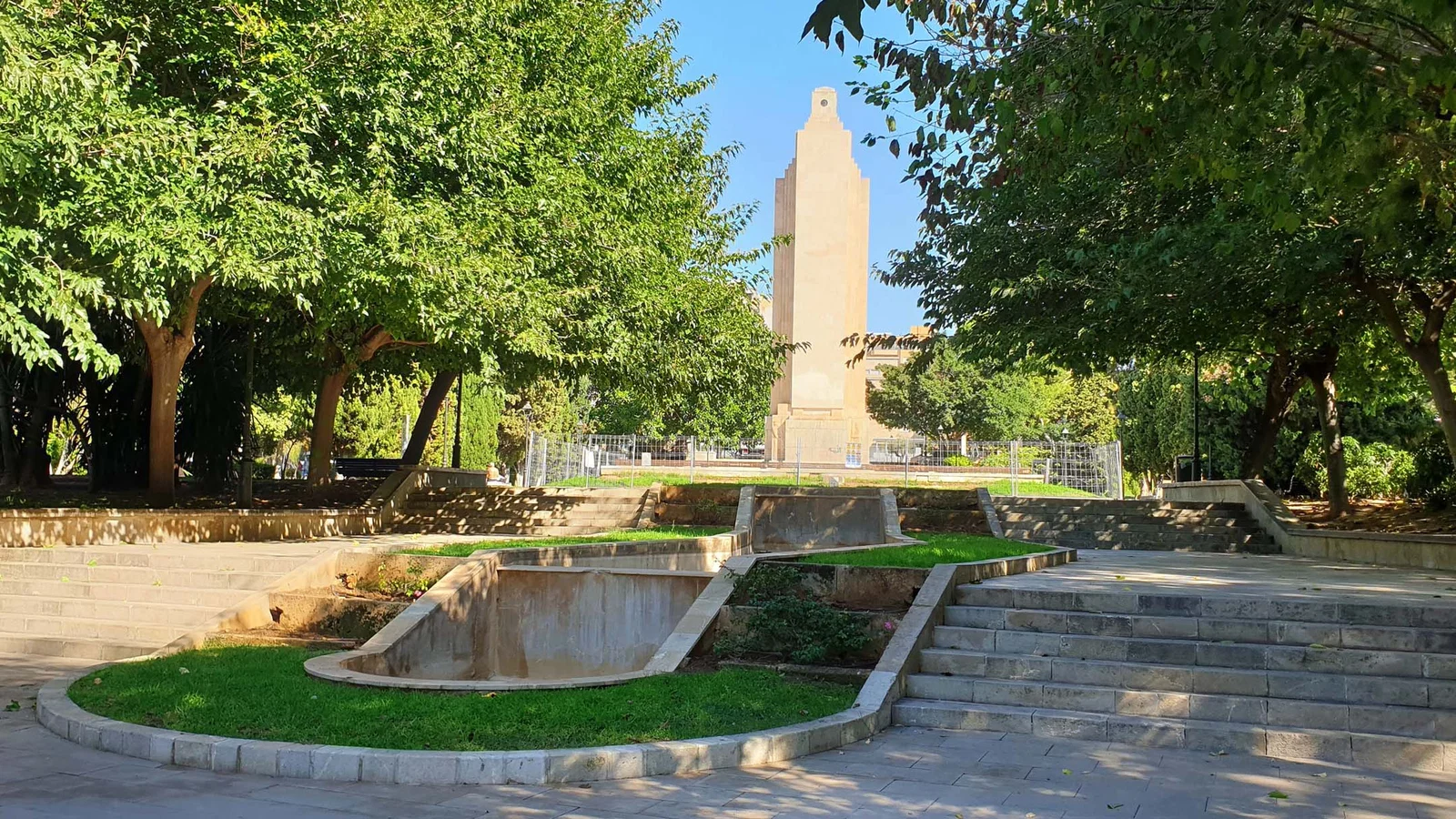 Monument au croiseur Baleares — Palma de Majorque