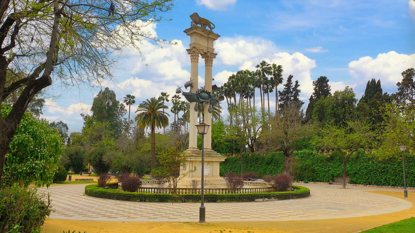 Monument à Christophe Colomb — Séville