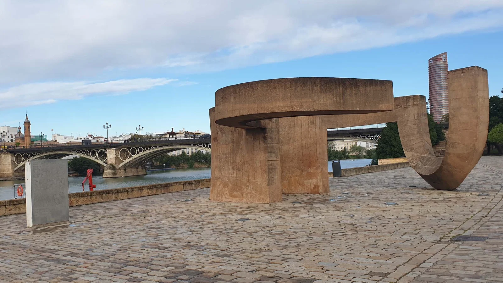 Monument à la Tolérance — Séville