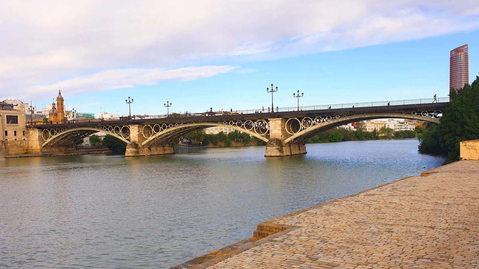 Pont Isabelle II — Séville