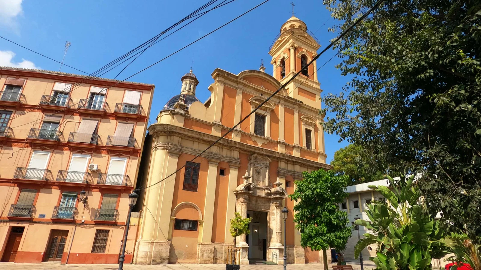 Iglesia de San Miguel y San Sebastián — Valence