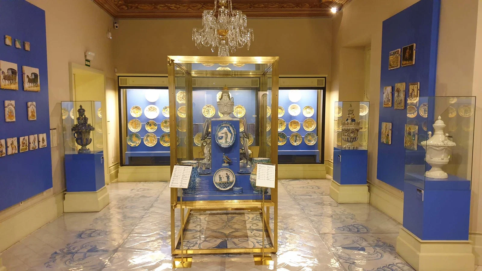 Museu Nacional de Ceràmica — Valence