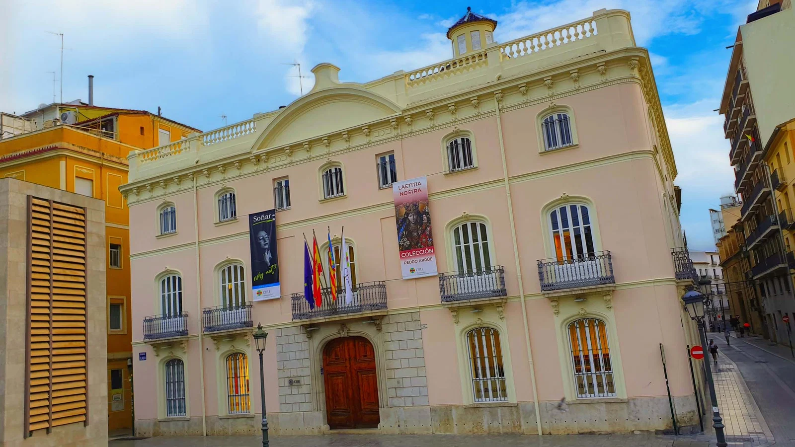 Palau de Colomina — Valence