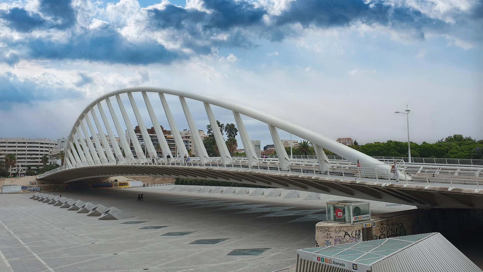 Puente de la Exposición — Valence