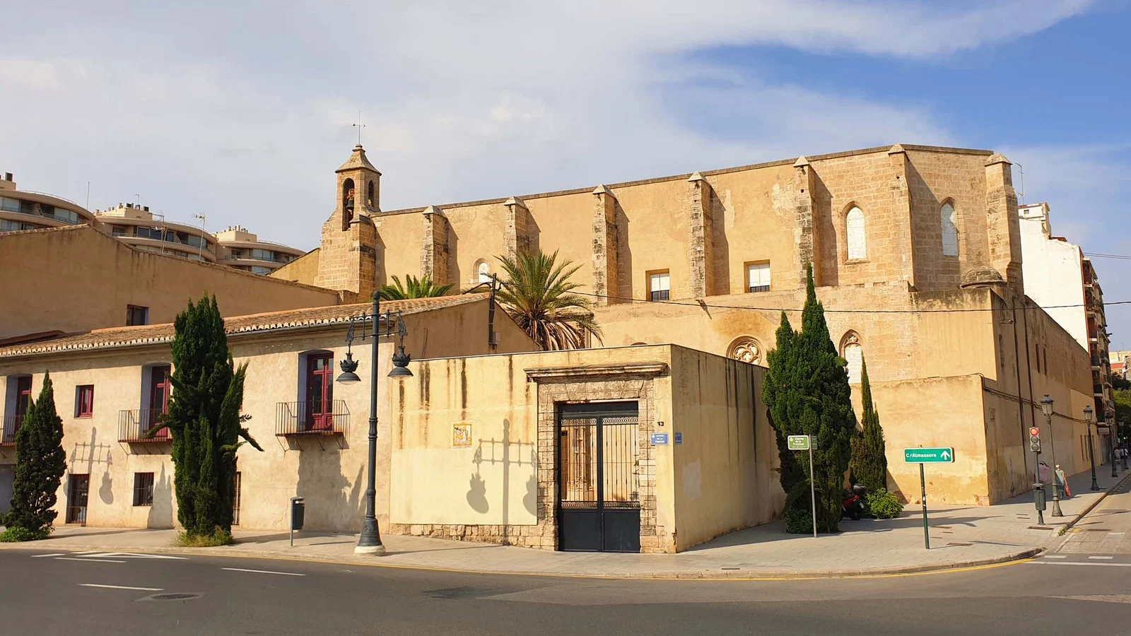 Reial Monestir de la Santíssima Trinitat — Valence