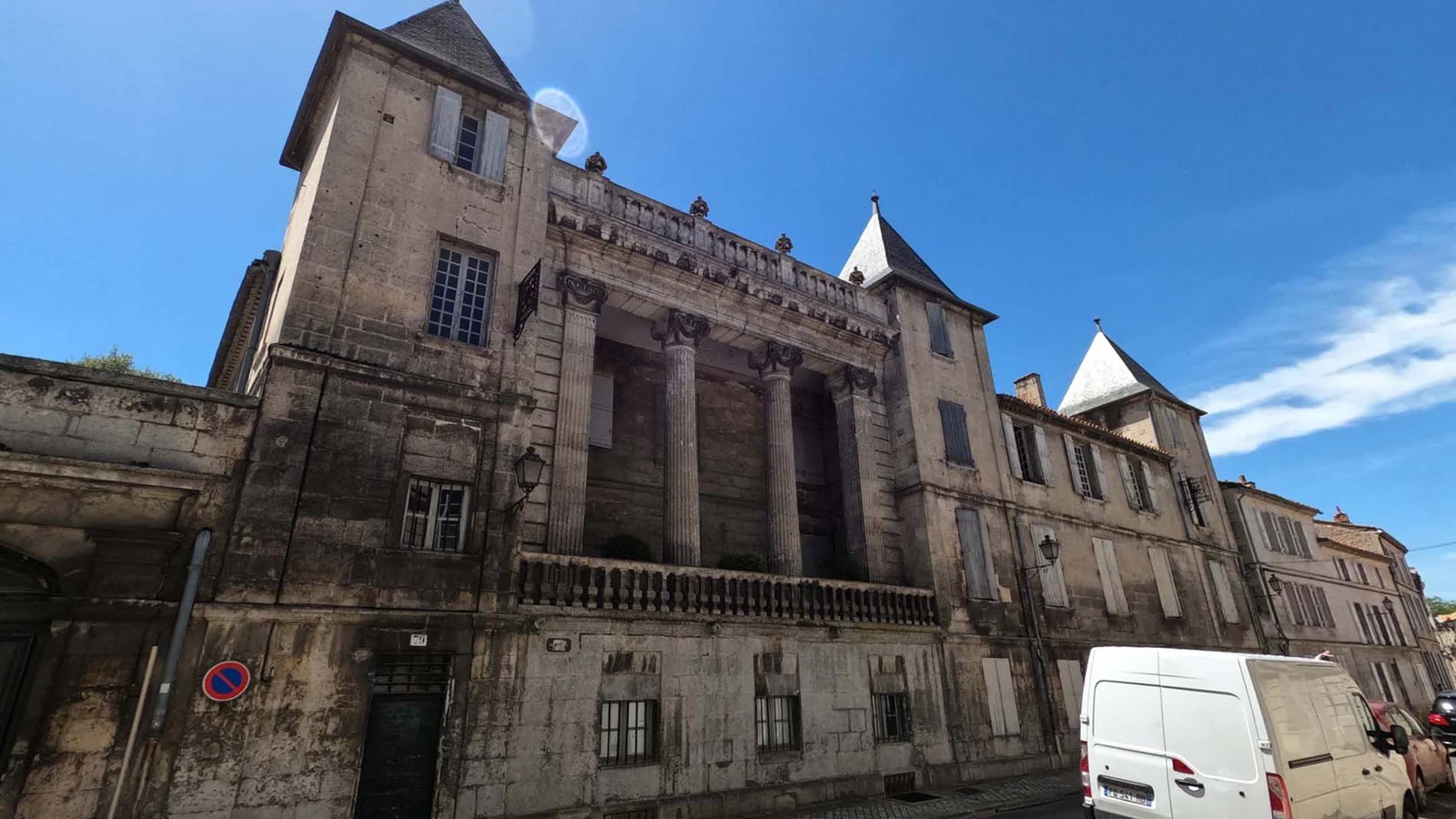 Hôtel de Bardines — Angoulême