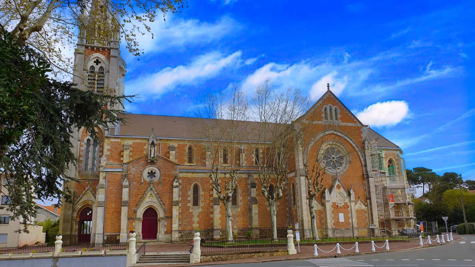 Basilique Notre-Dame d'Arcachon * — Arcachon