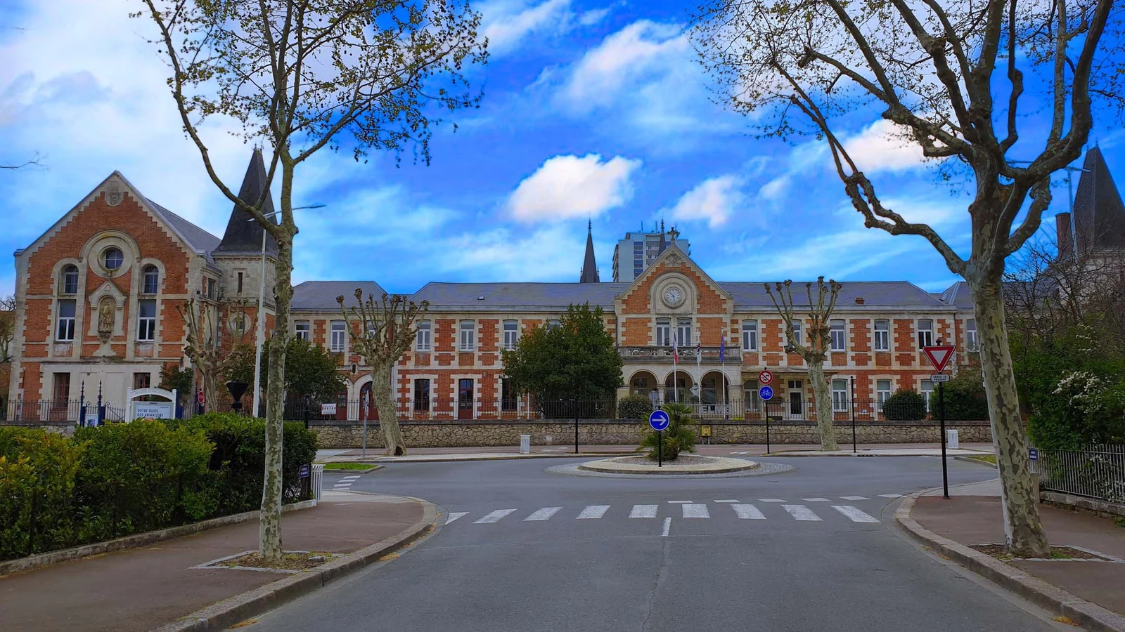 Église Saint-Elme — Arcachon