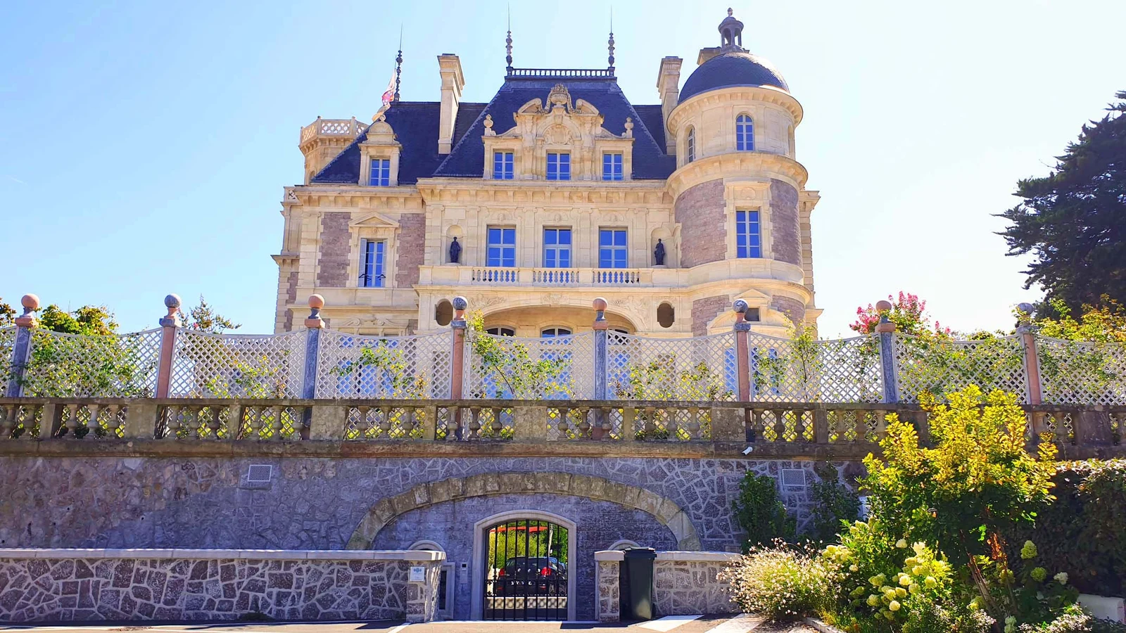 Château Boulart * — Biarritz
