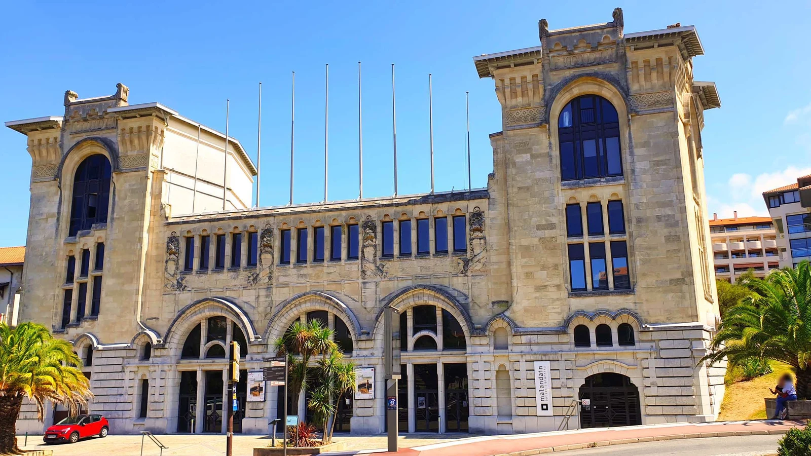 La Gare du Midi — Biarritz