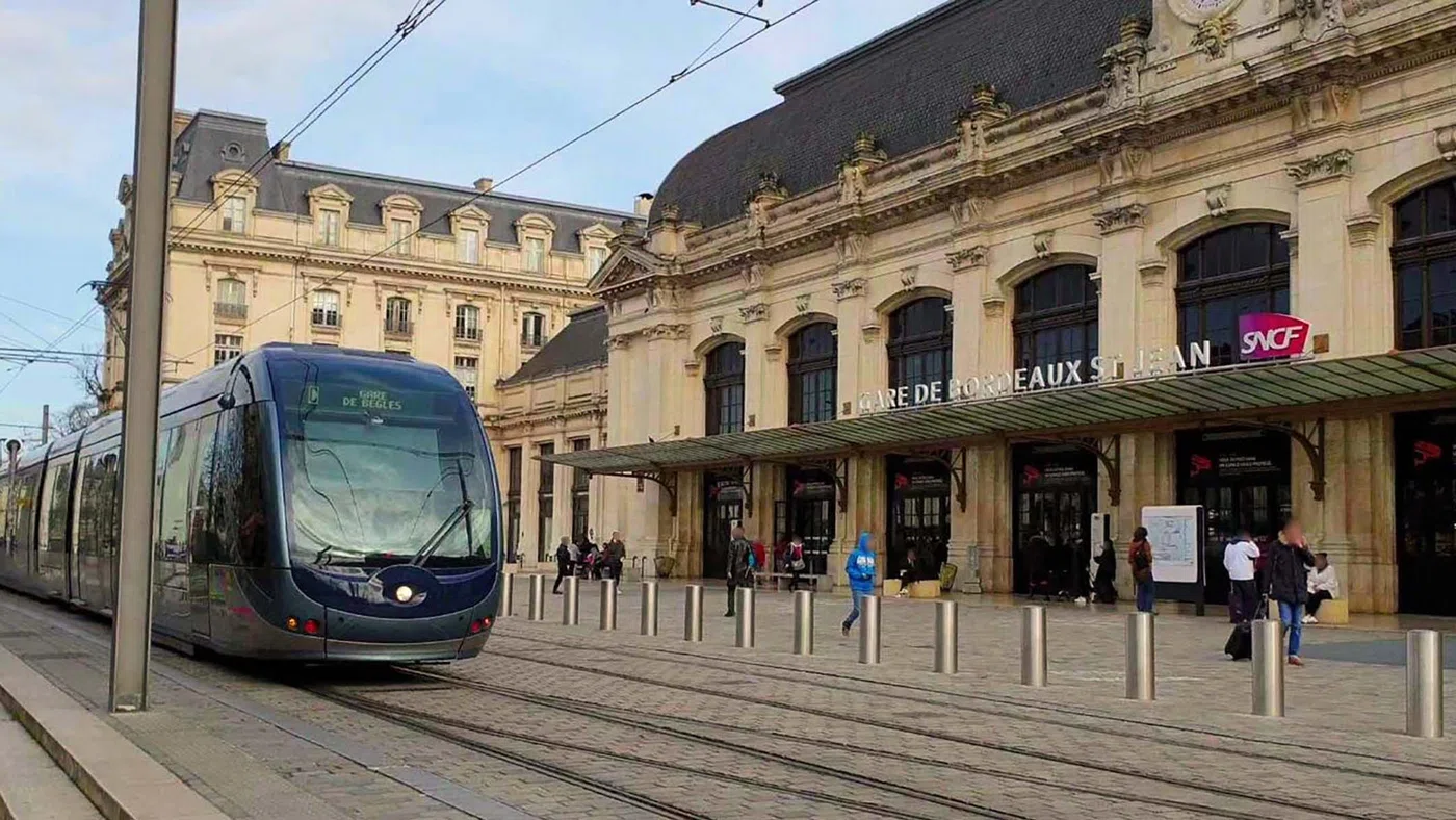 Gare de Bordeaux Saint-Jean — Bordeaux