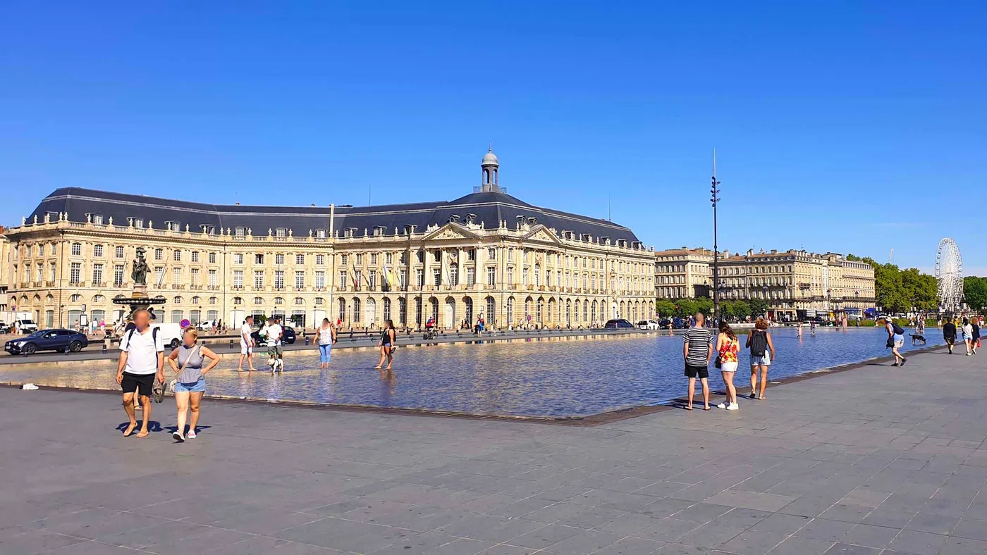 Miroir d'Eau — Bordeaux