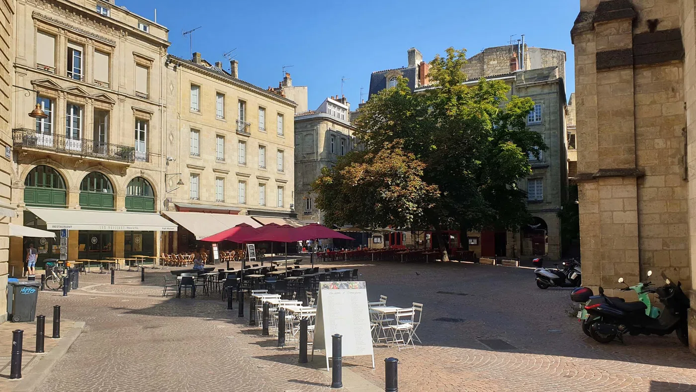 Place Saint-Pierre — Bordeaux