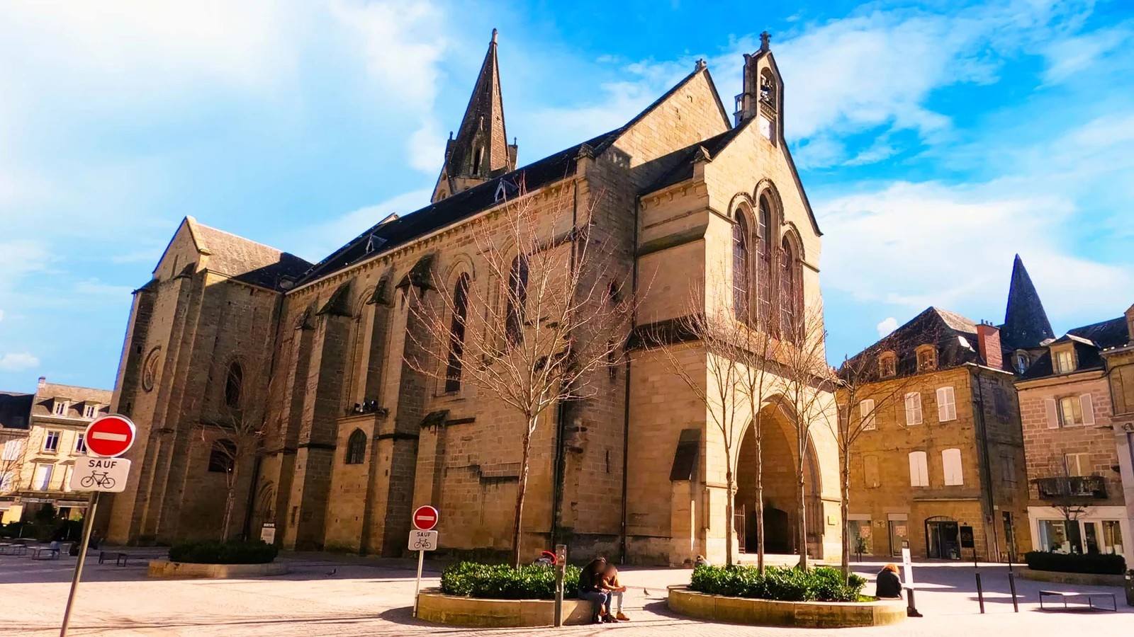 Collégiale Saint-Martin de Brive * — Brive-la-Gaillarde