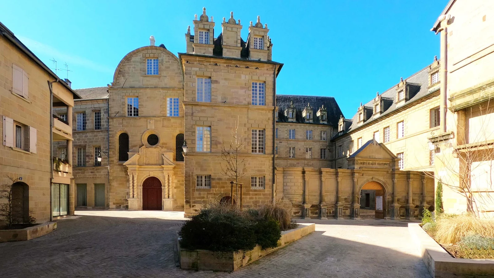 Mairie de Brive — Brive-la-Gaillarde