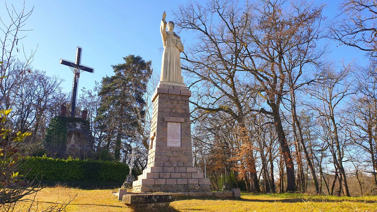 Saint François De Padoue — Brive-la-Gaillarde