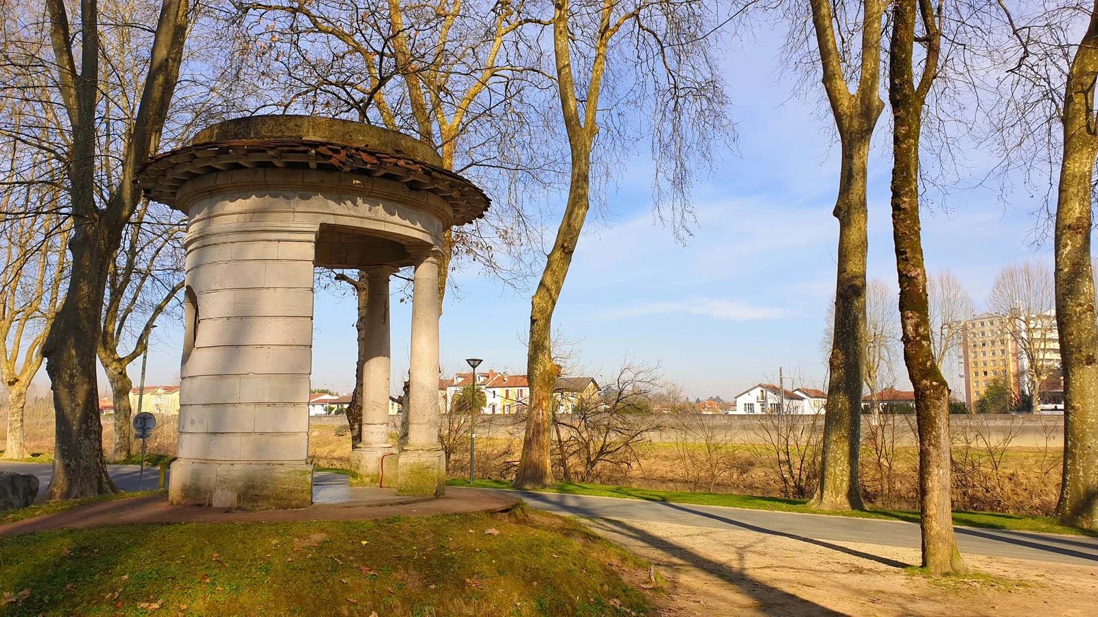 Les Berges de l'Adour — Dax