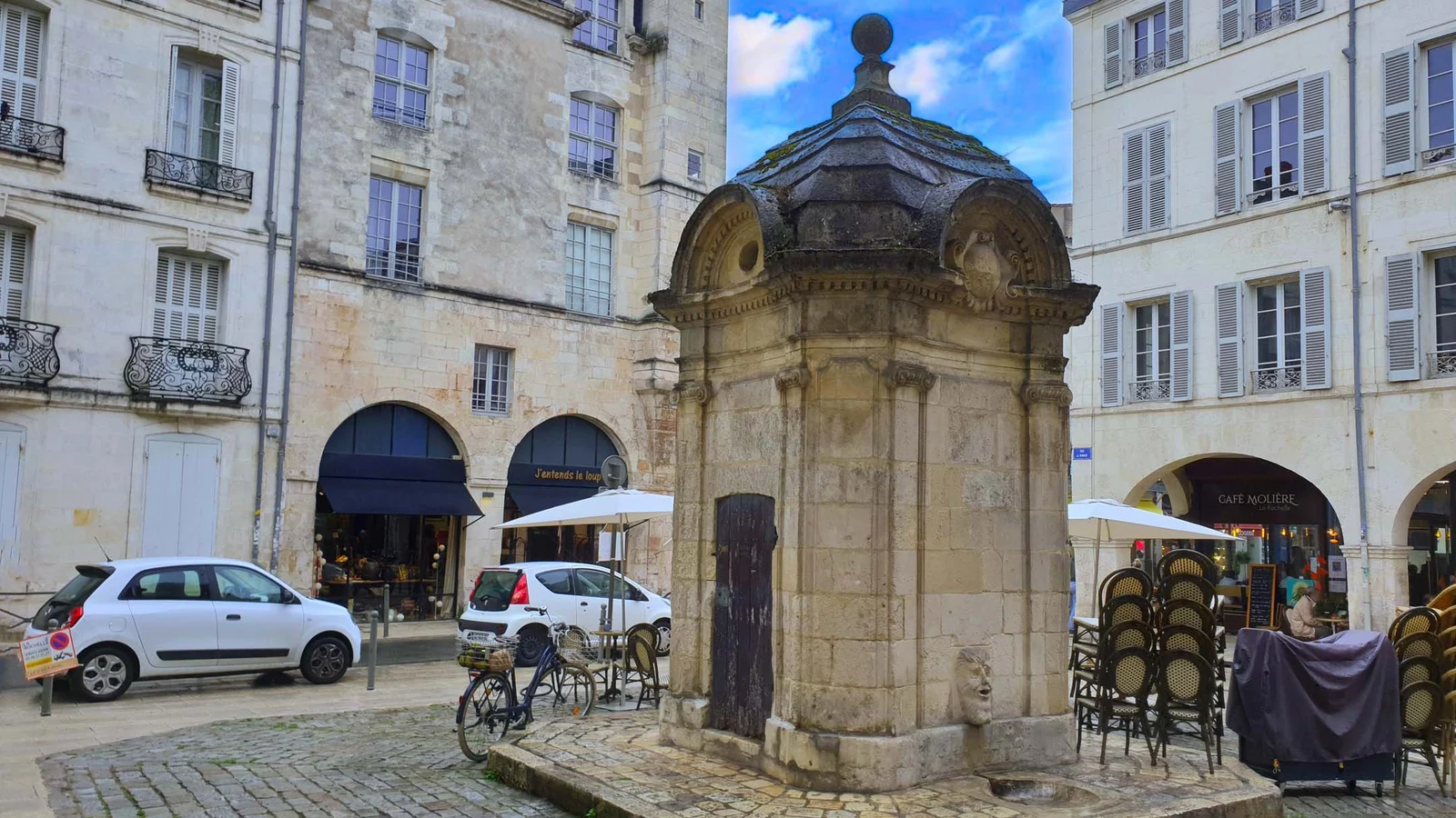 Fontaine du Pilori — La Rochelle