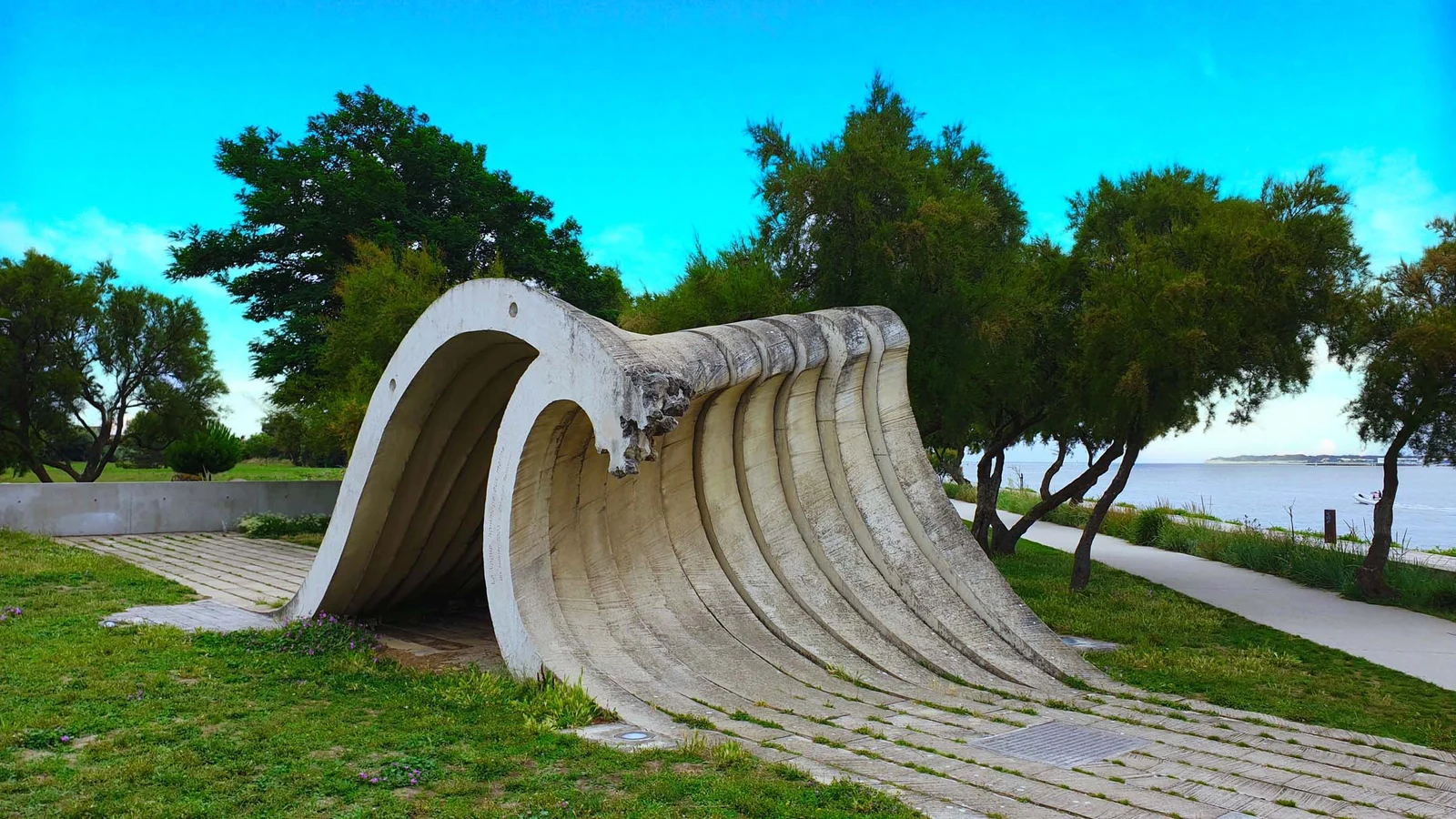 La Vague — La Rochelle